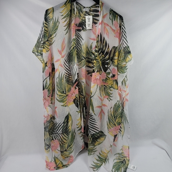 NWT set of tropical leaf poncho and cushion flats - Picture 2 of 10